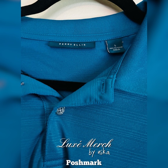 Perry Ellis  Men's Blue Two-Button Short-Sleeve Polo Shirt - Size Large - Picture 3 of 4